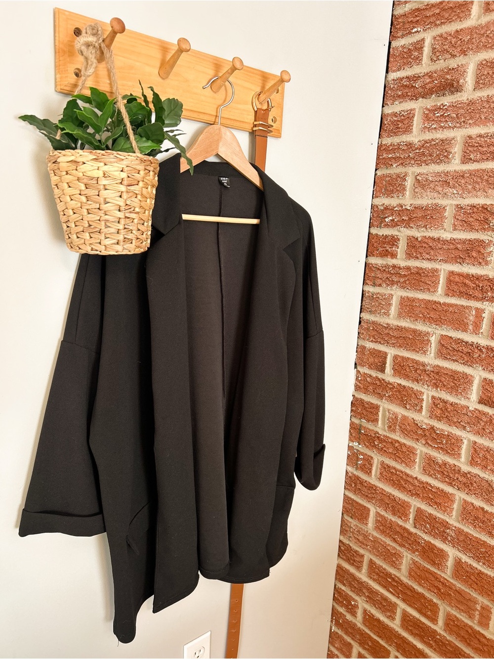 SHEIN Black Open-Front Lightweight Cardigan